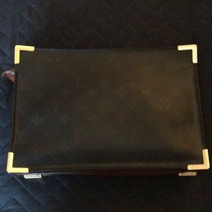 Vintage Louie Clutch/crossbody